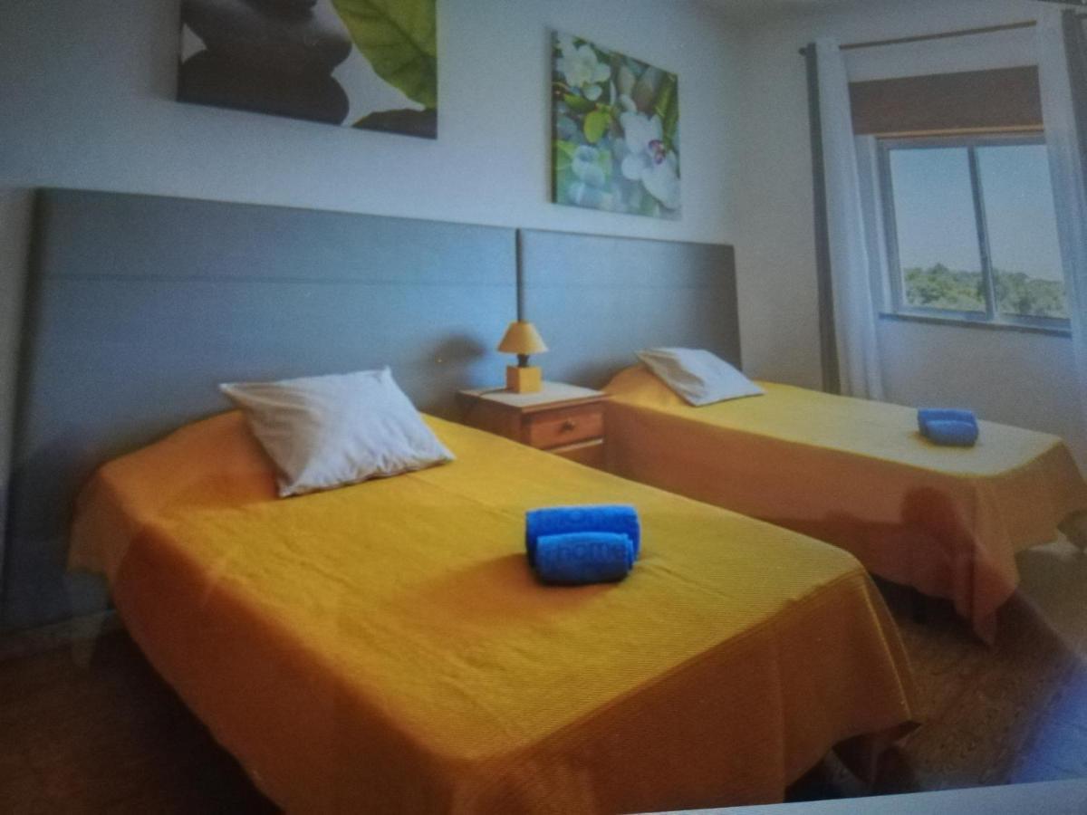 Mila - 3 Bedroom With Pool Holiday home Albufeira