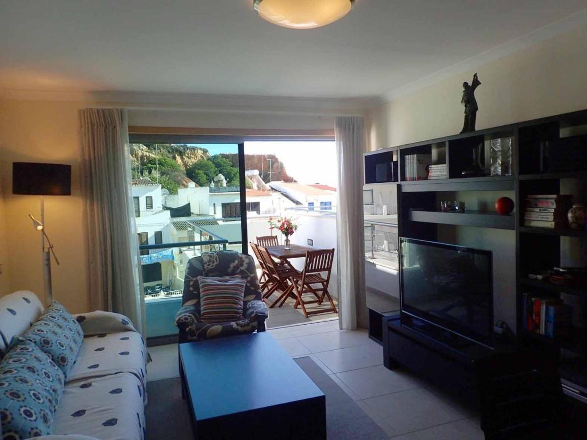 Apartment Miramar, 20 Meters From The Beach, Sea View & Pool Albufeira