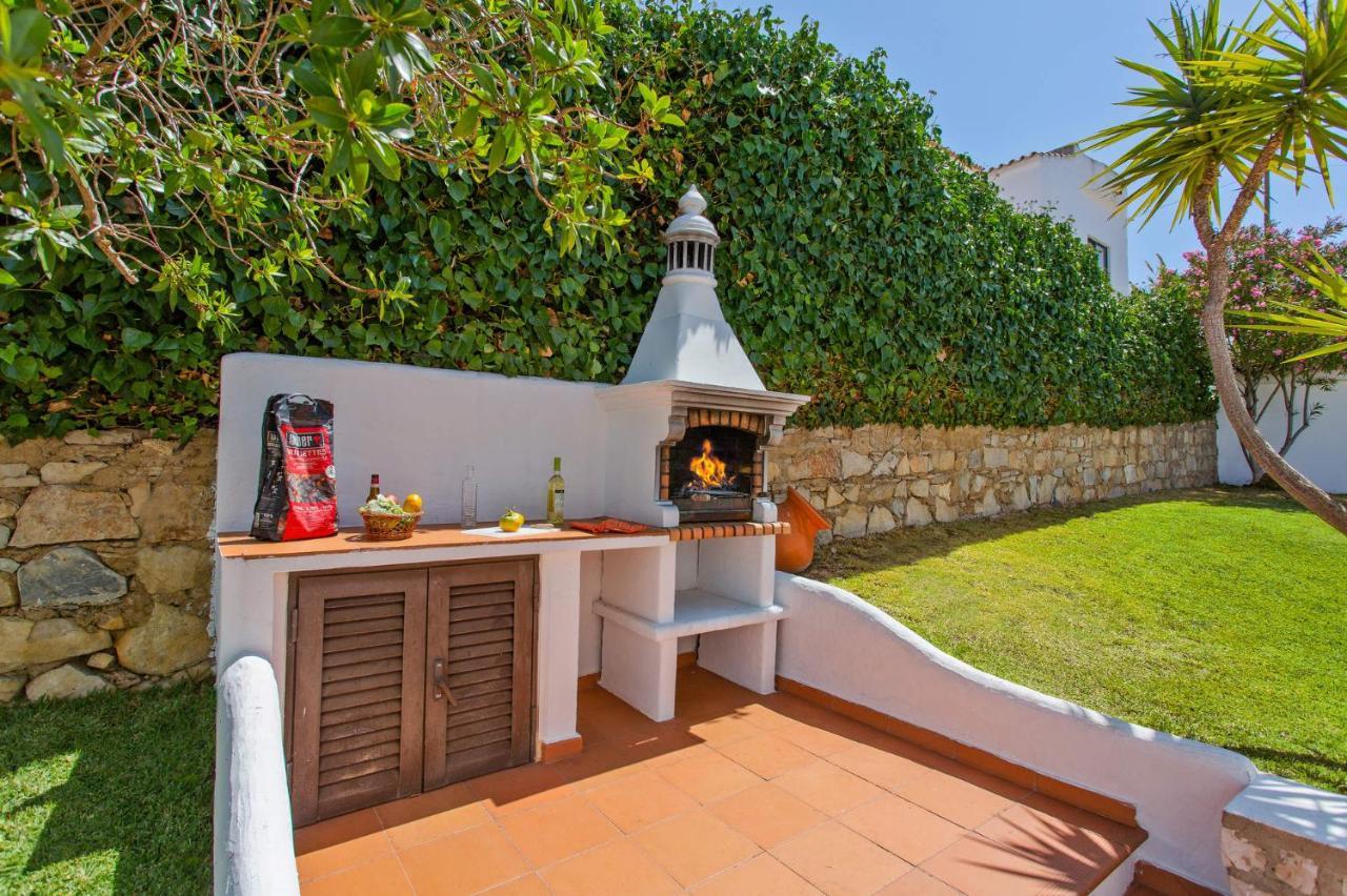 Aveiros By * Albufeira