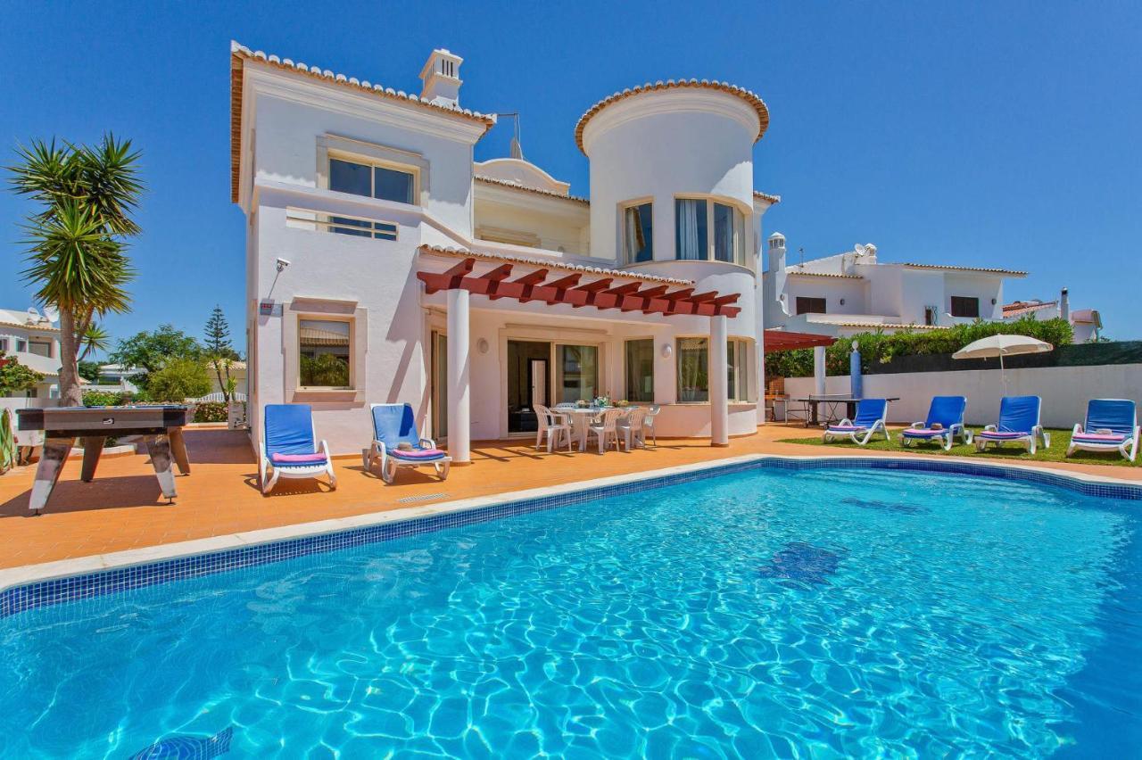Villa Susana By *