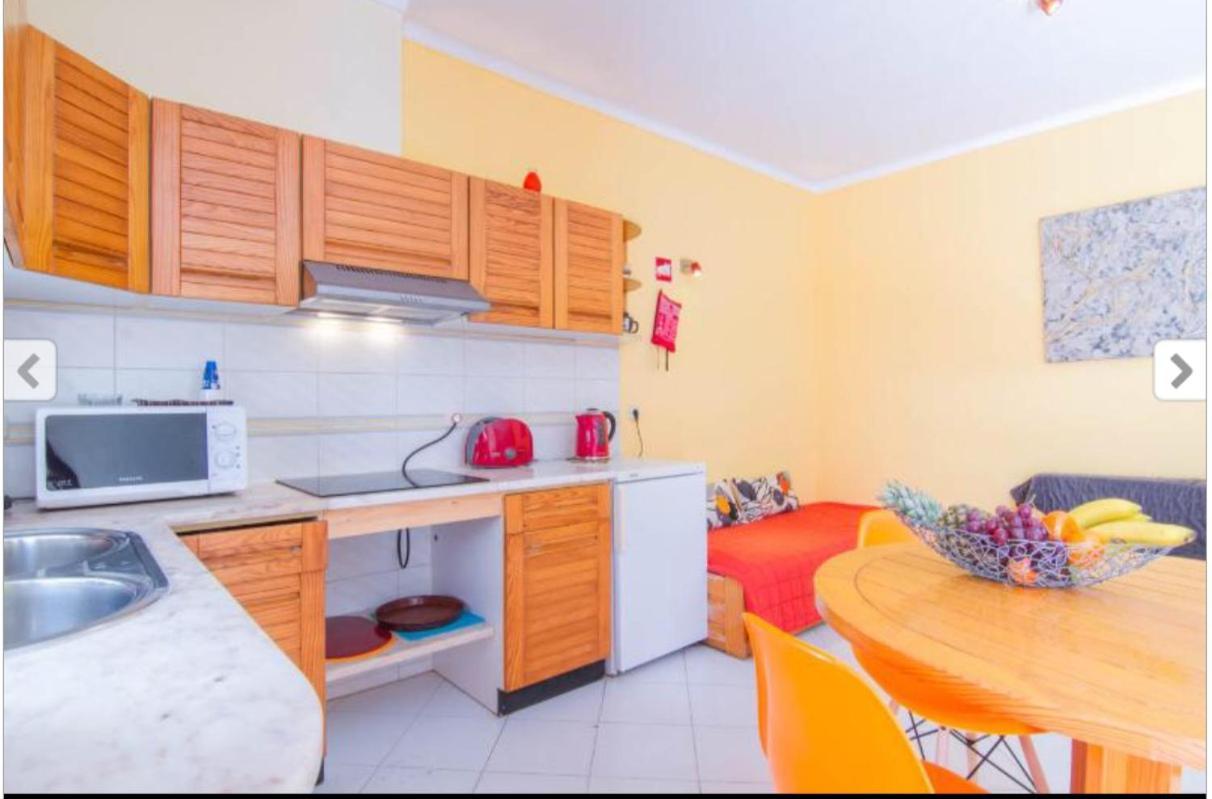 3 Min Walking To Peneco , + Pool + Wifi Apartment *