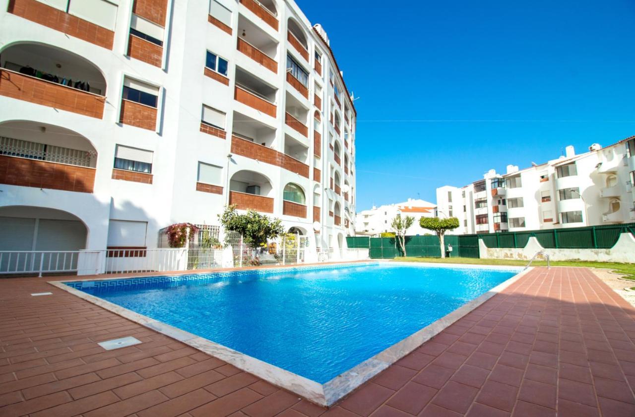Ocean View - Pool And Sea View & Center * Albufeira
