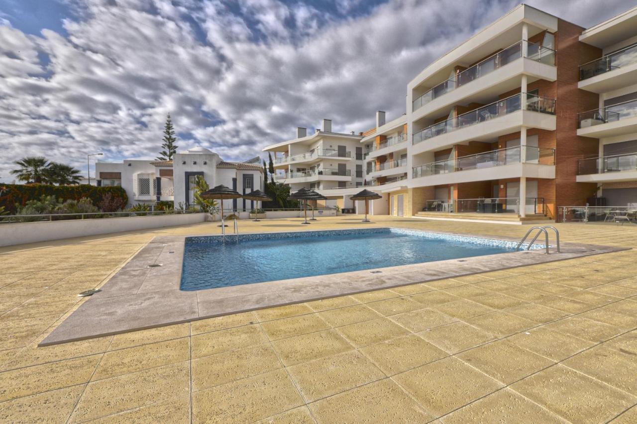 Varandas Do Mar Flat With Pool And Olhos De Agua * Albufeira