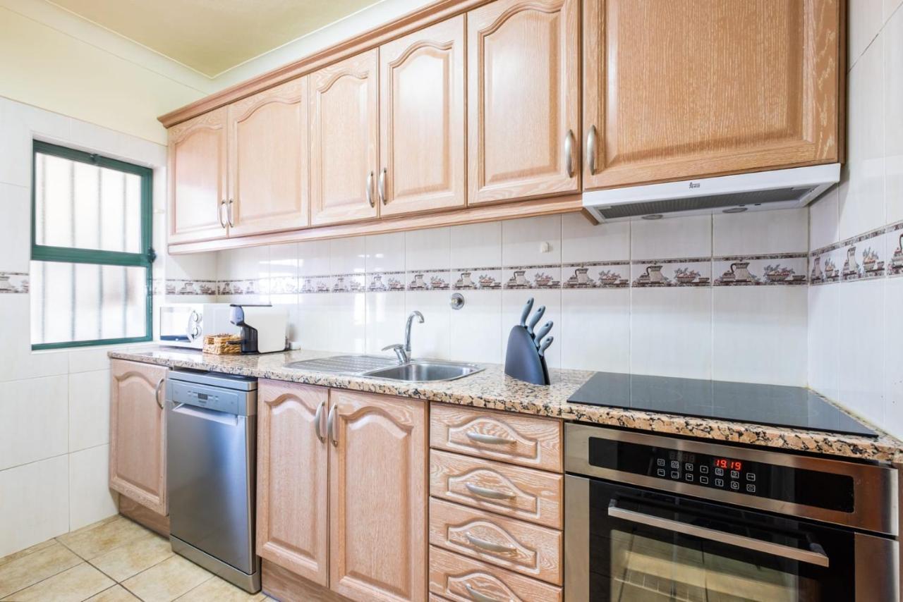 Villa Sequeira - Private Pool - Free Wifi - By Bedzy