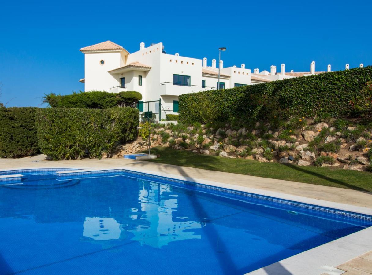Family - Pool And Garden & Playground & & Apartamento