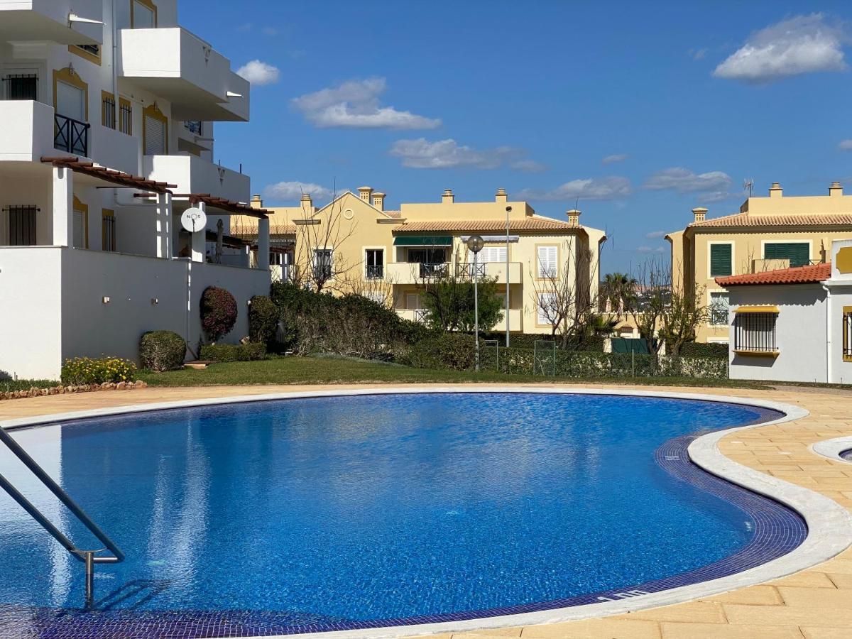 Apartment Apartamento Estrela Do Mar Com Piscina Albufeira