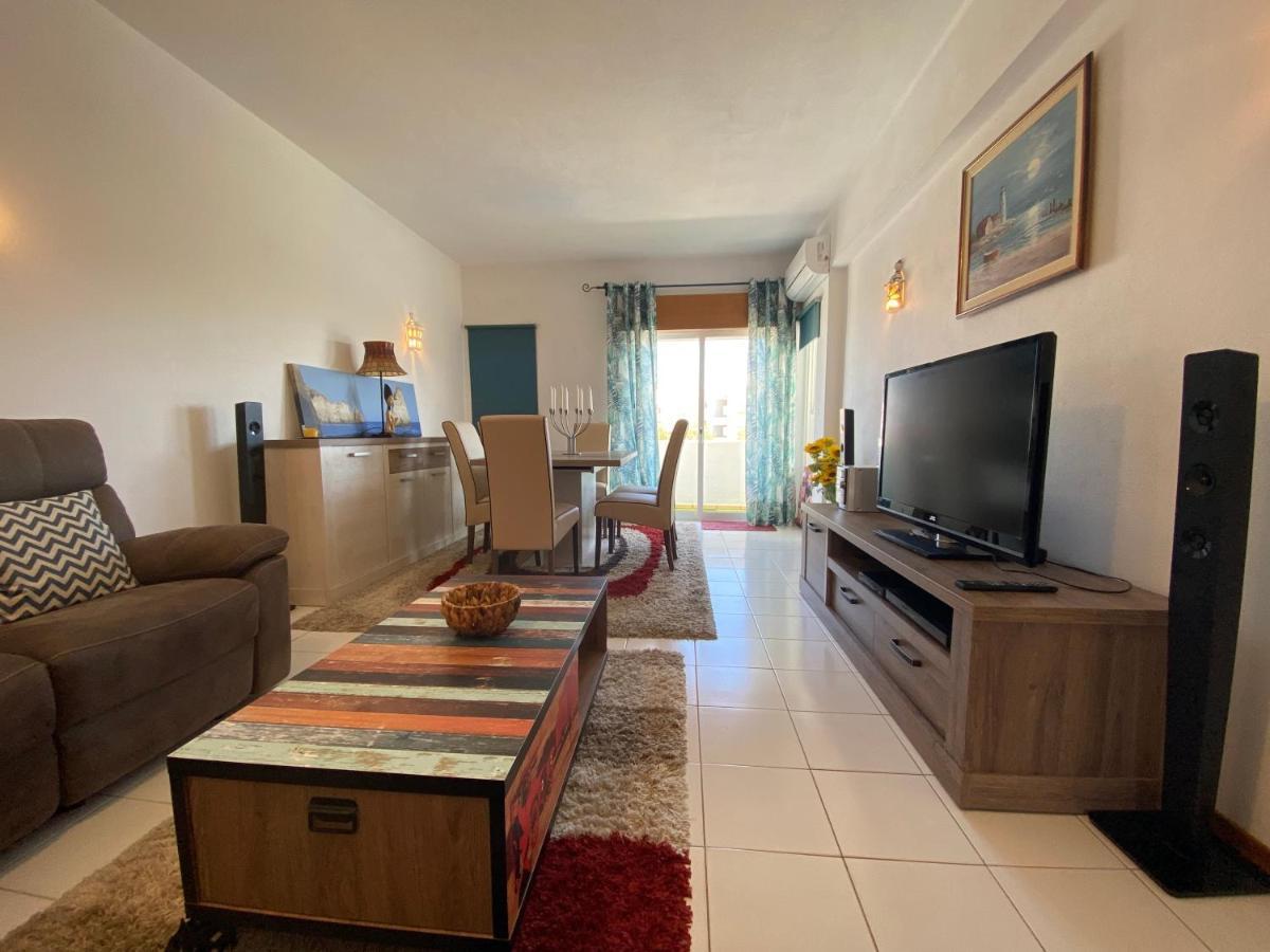 Apartamento Estrela Do Mar Com Piscina *