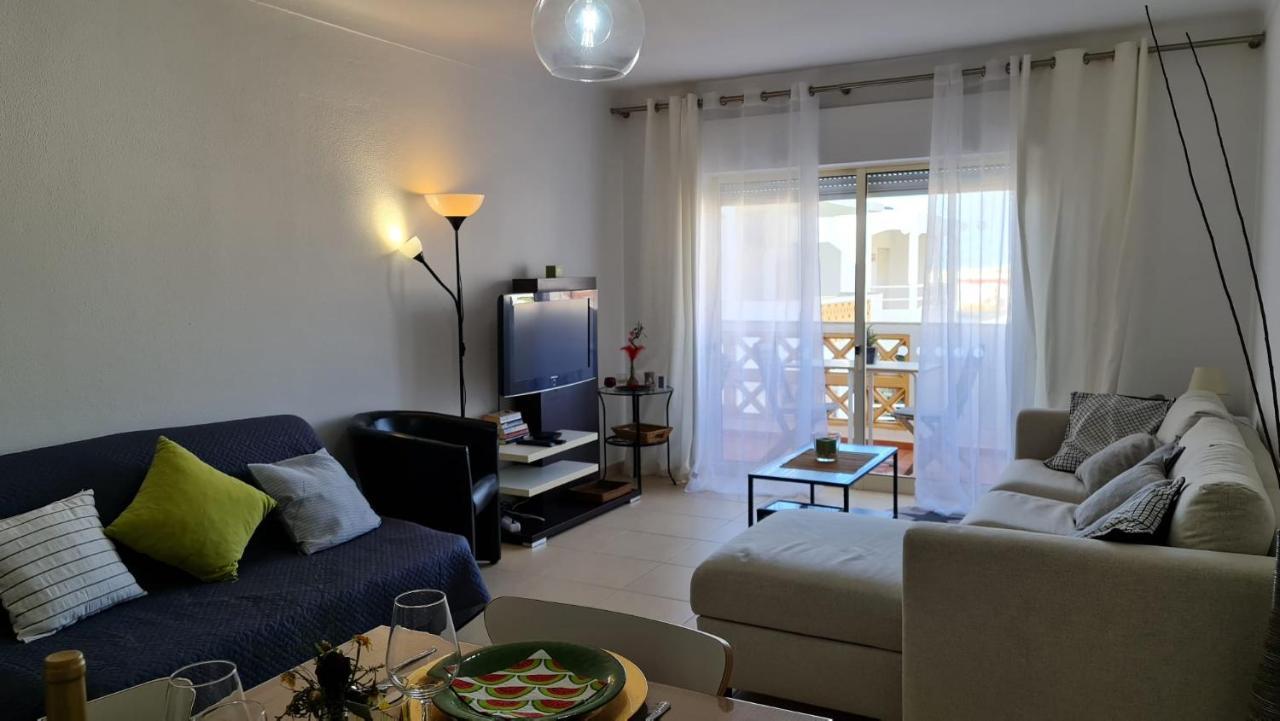 Apartment Holidays *