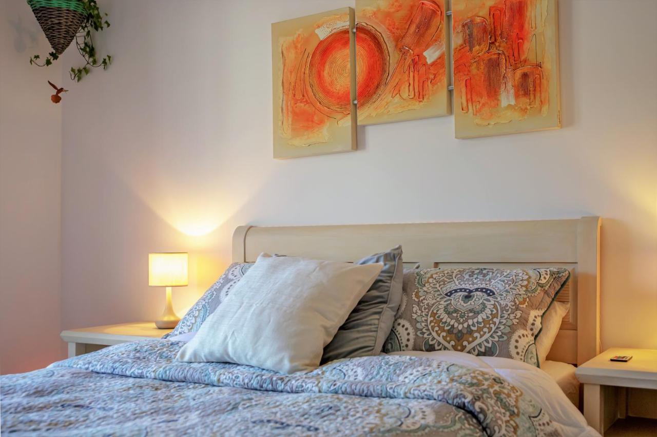 Luxury With Swimming Pool Appartement