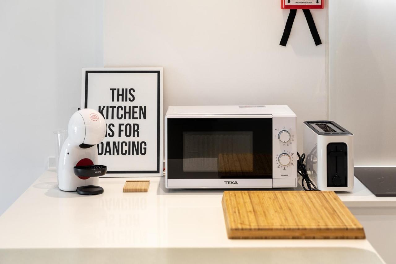 109 Reasons To Visit Apartment