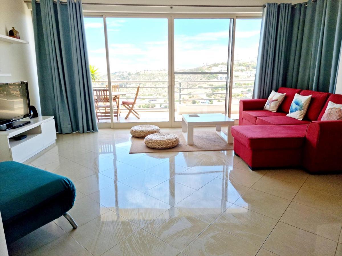 Sea View Penthouse In Apartment *