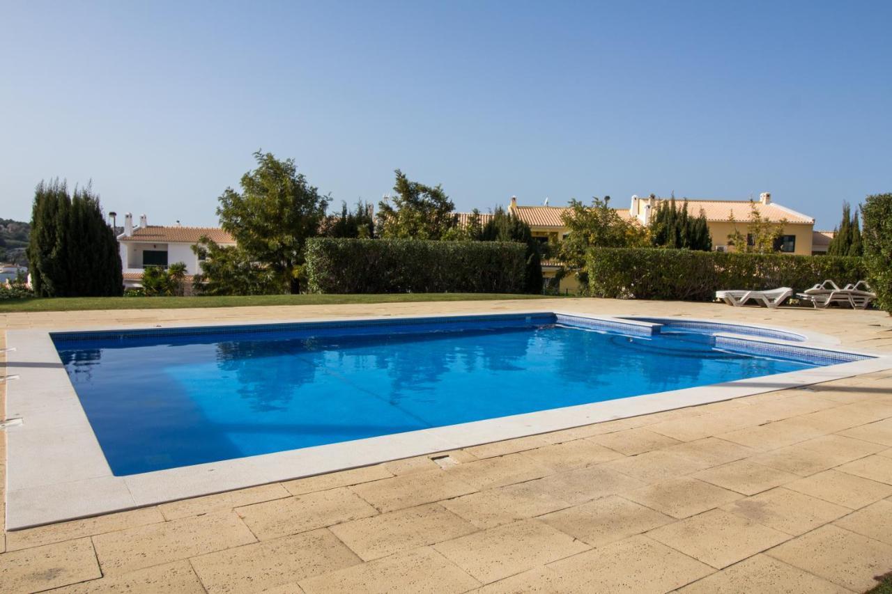 Family - Pool And Garden & Playground & & Apartamento *
