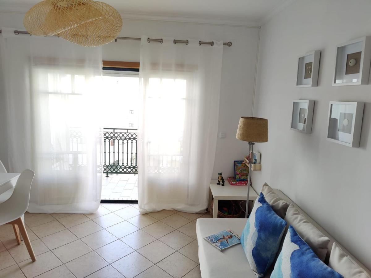 Apartment Navy 204 *