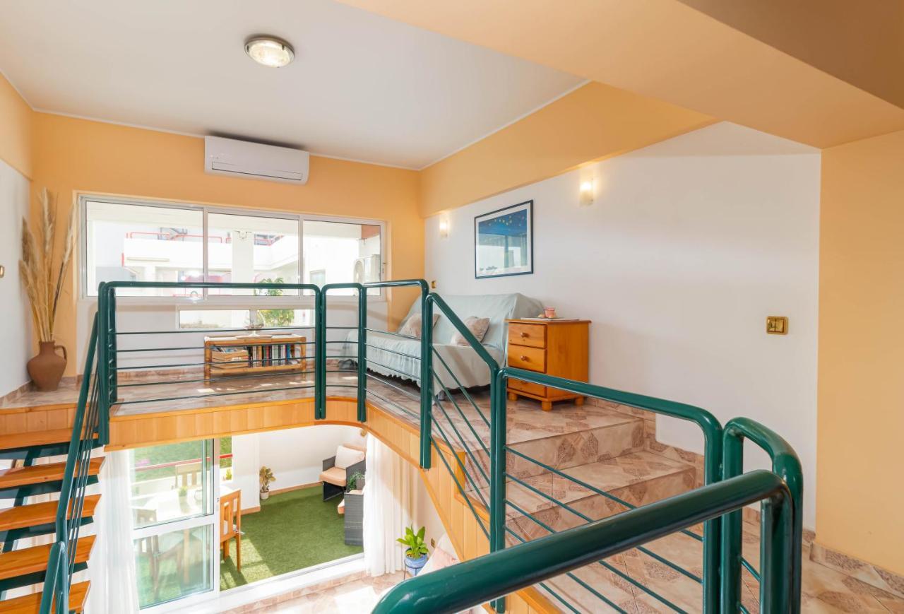Sunny Village Apartment *