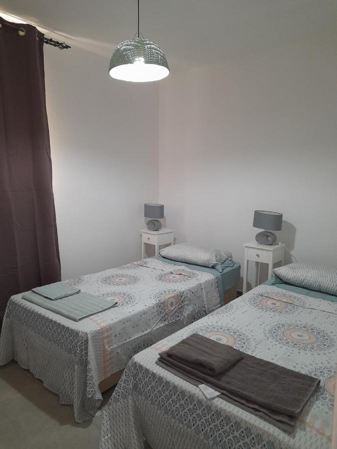 Tropicana One Bedroom Flat T1 With Garden Close To 8 Beaches * Albufeira