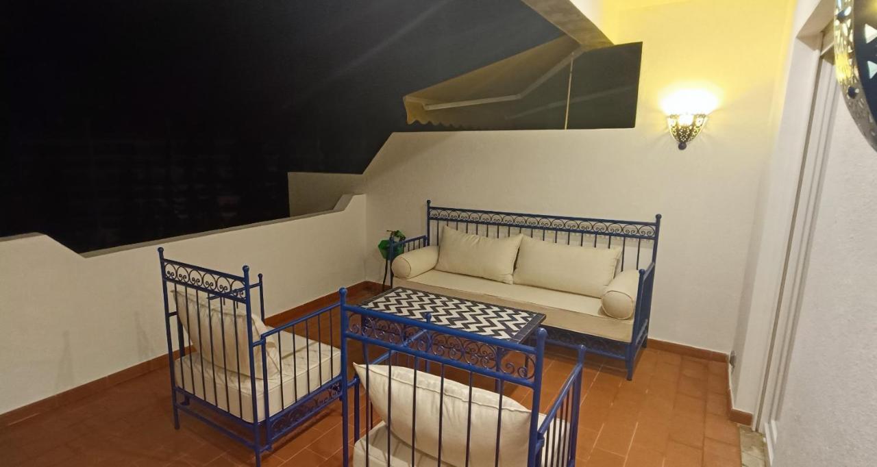 Blue & Yellow Penthouse With Terrace At Balaia Mar