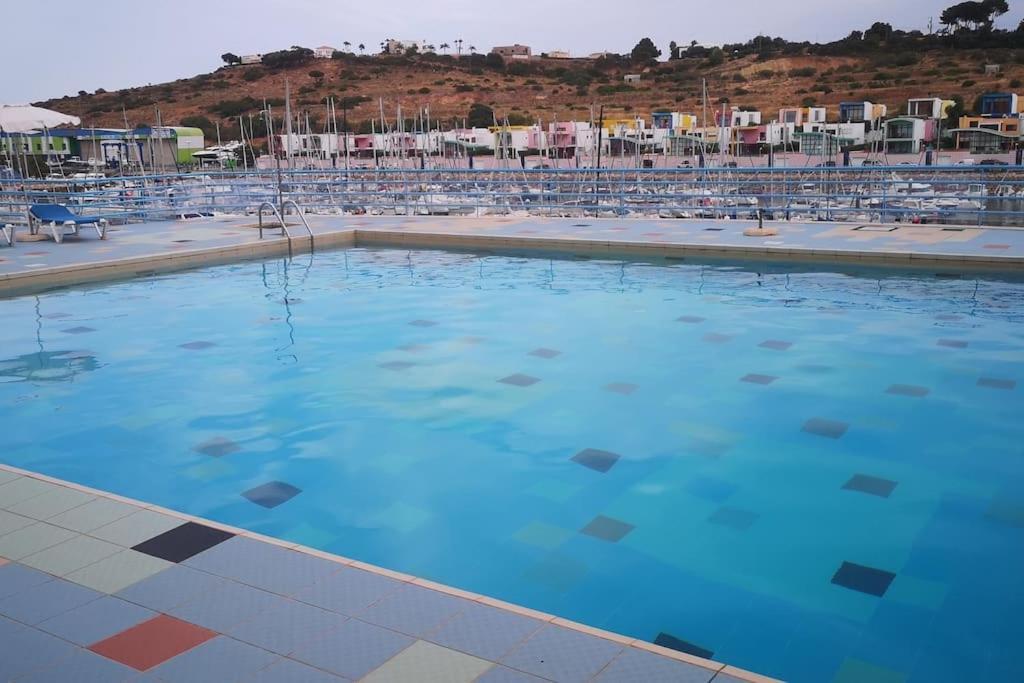 Apartamento Joyful Marina - *