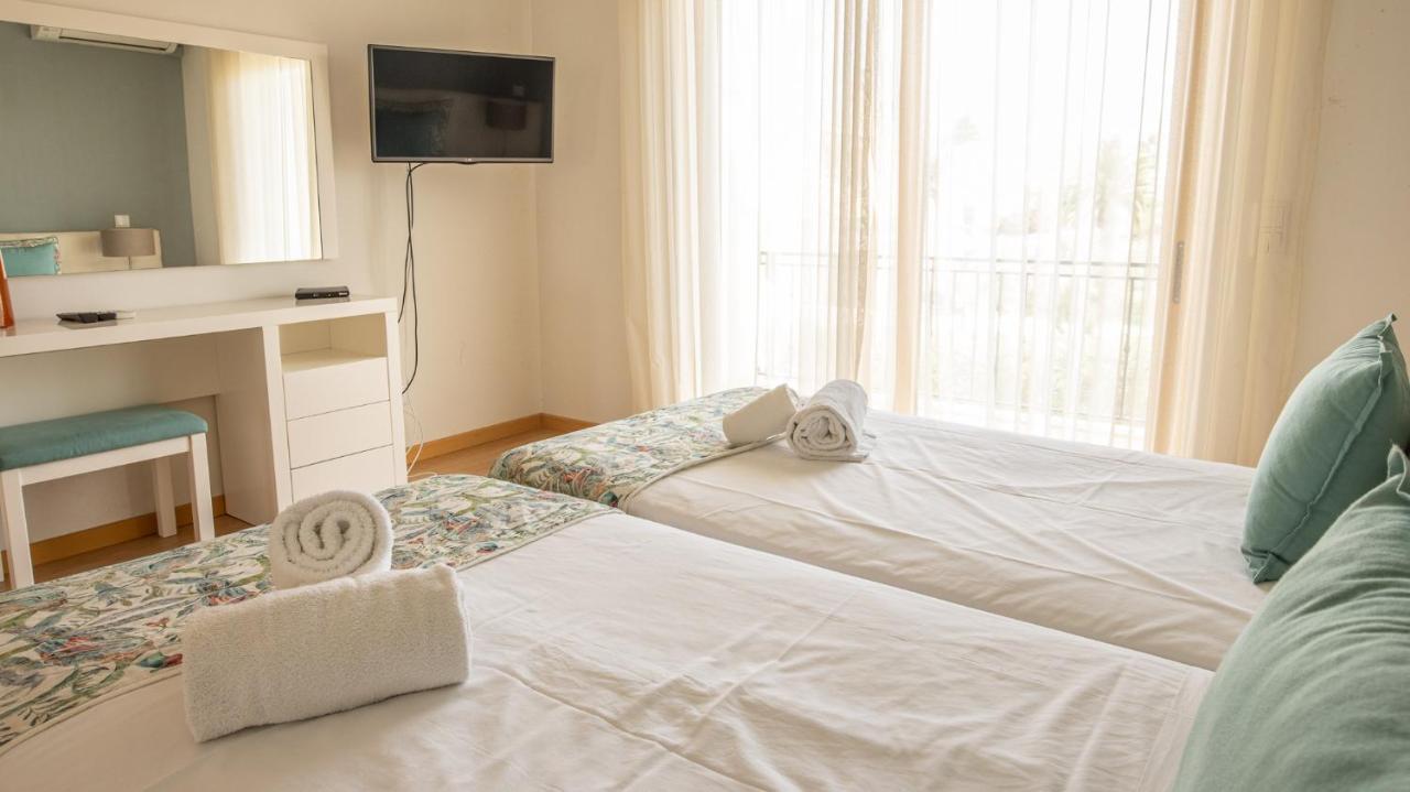 House F Sao Rafael - Free Wifi & Airco, Netflix Ready - 300m From The Ferienhaus *