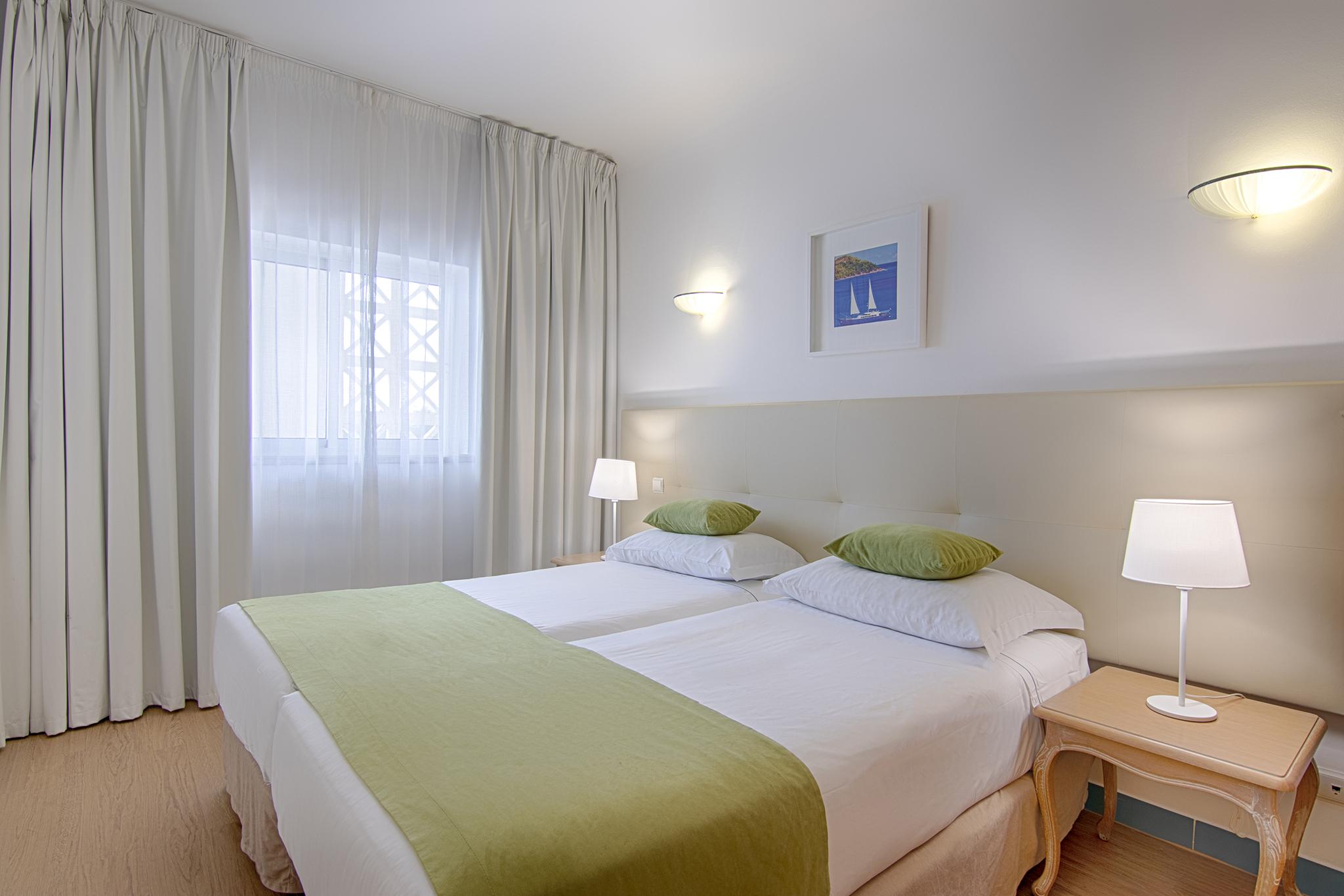 Aparthotel Luna Miramar Club