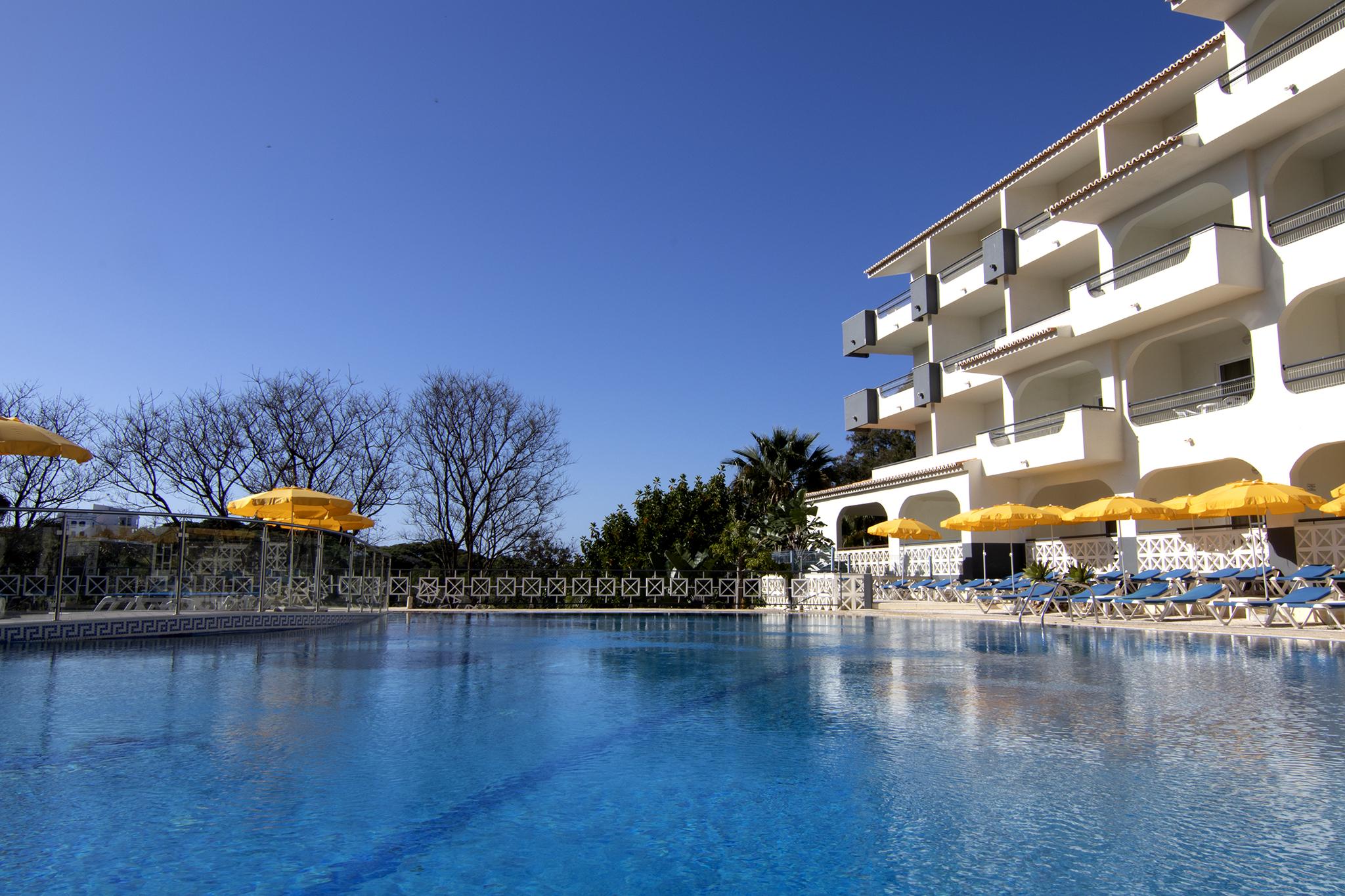 Aparthotel Luna Miramar Club