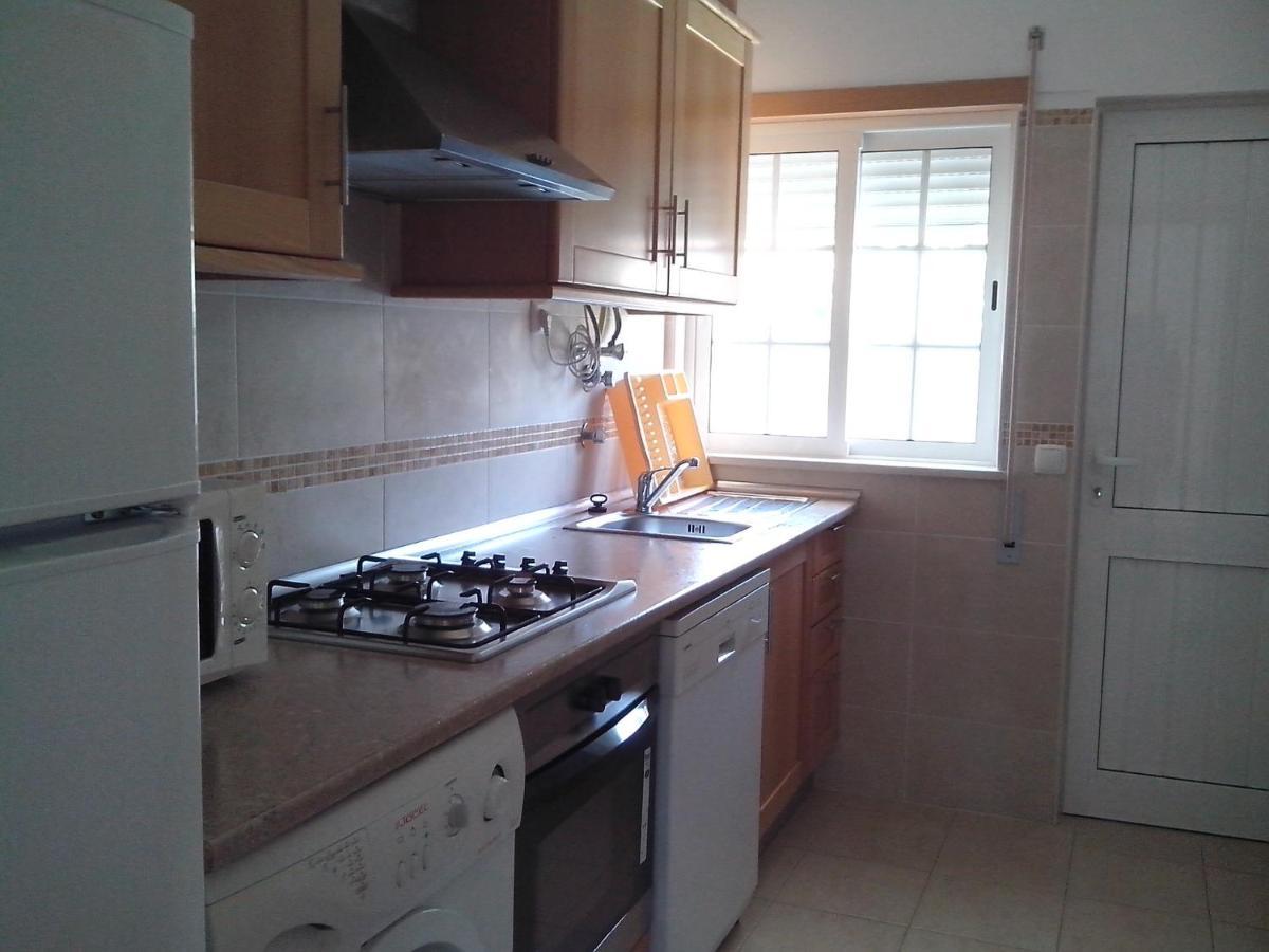 Lovely 1-bedroom In Olhos De Agua Apartment *