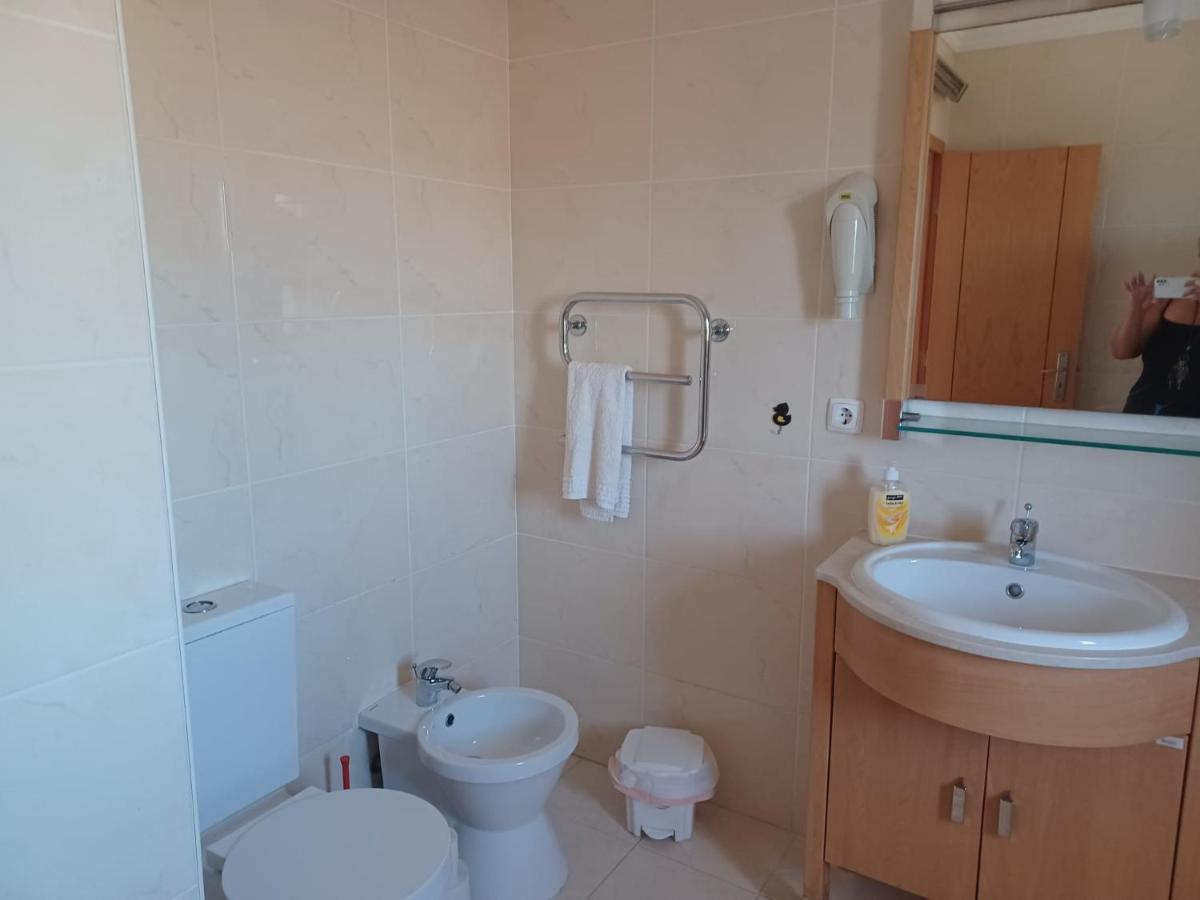 Solario De Sao Jose 1 Bed Apt With Seaview, South Facing Balcony, Pool, Sauna, Bbq, Gym *
