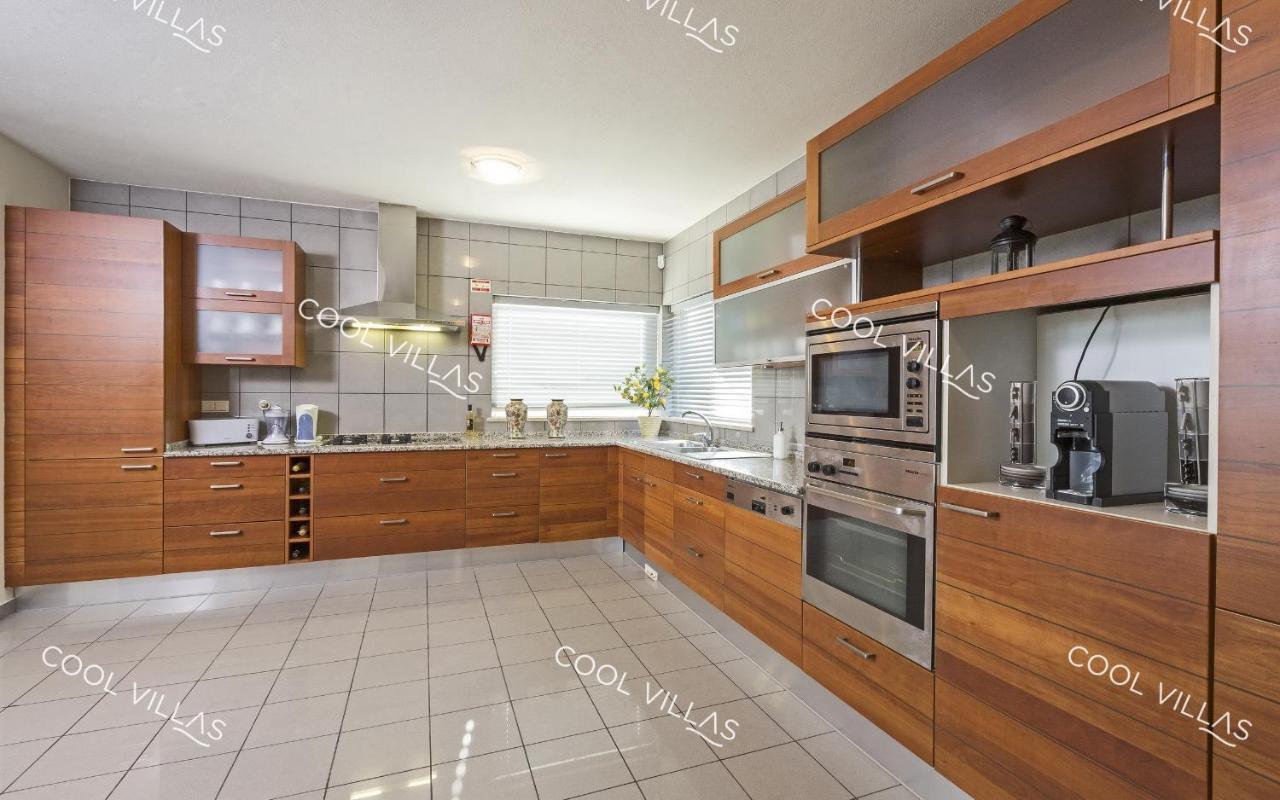 Pousada Gardenia - Sea View, Wifi, Games *