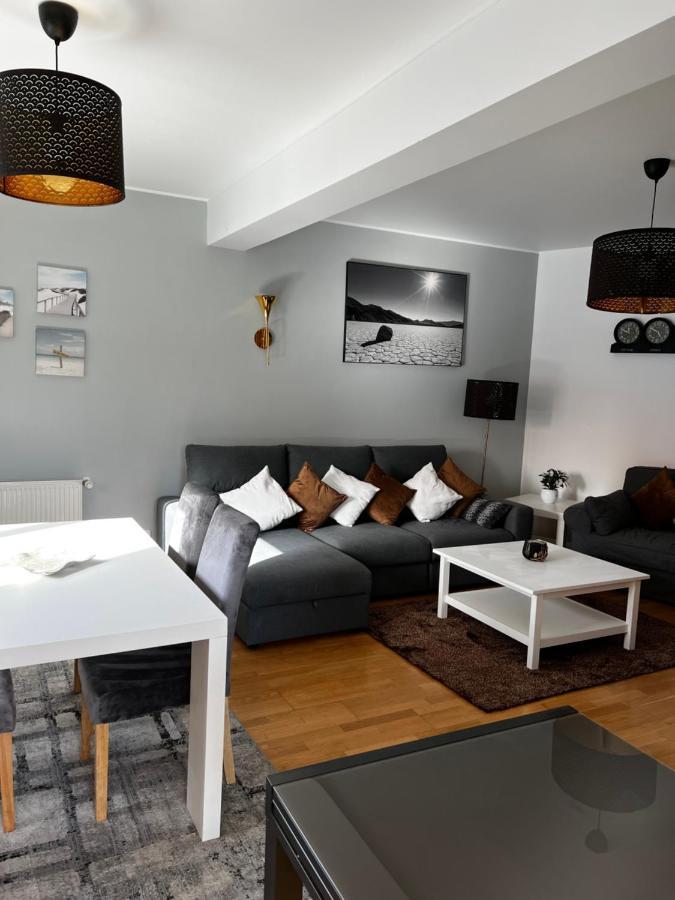 Apartment Holiday In The Marina
