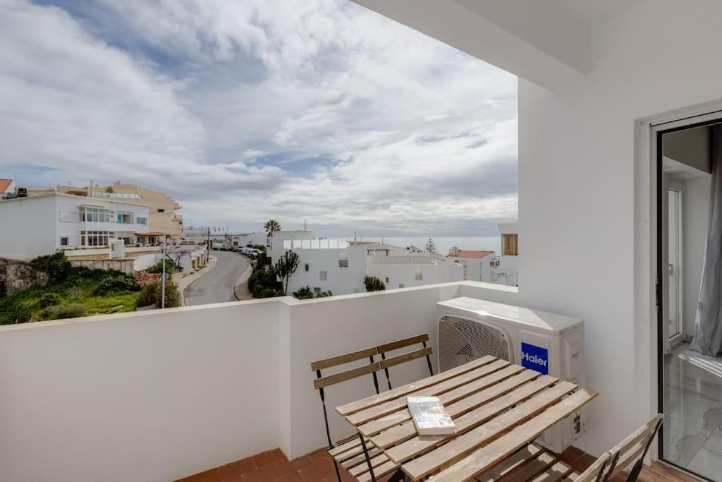 Brand New Apart With Sea View And Near The Albufeira