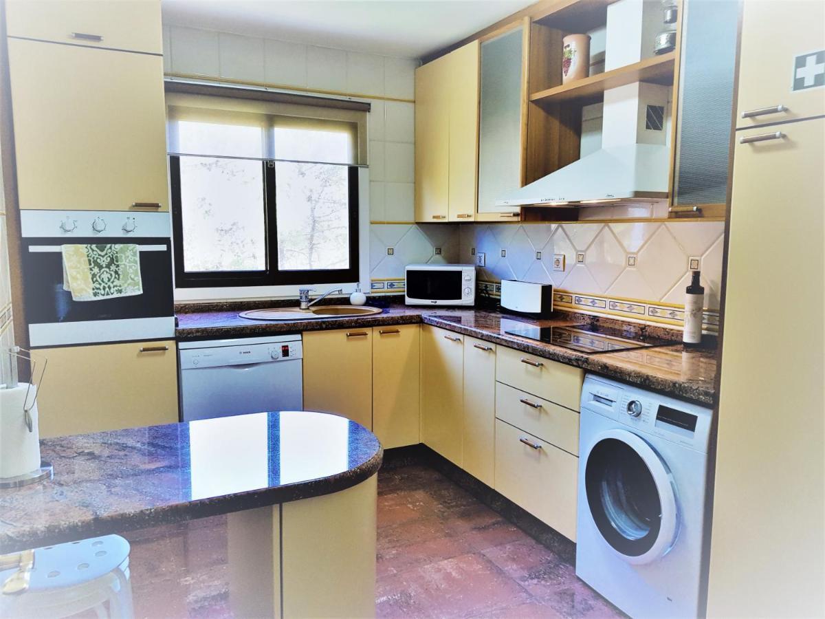 Excellent T2 With Pools 400m Falesia Apartamento *