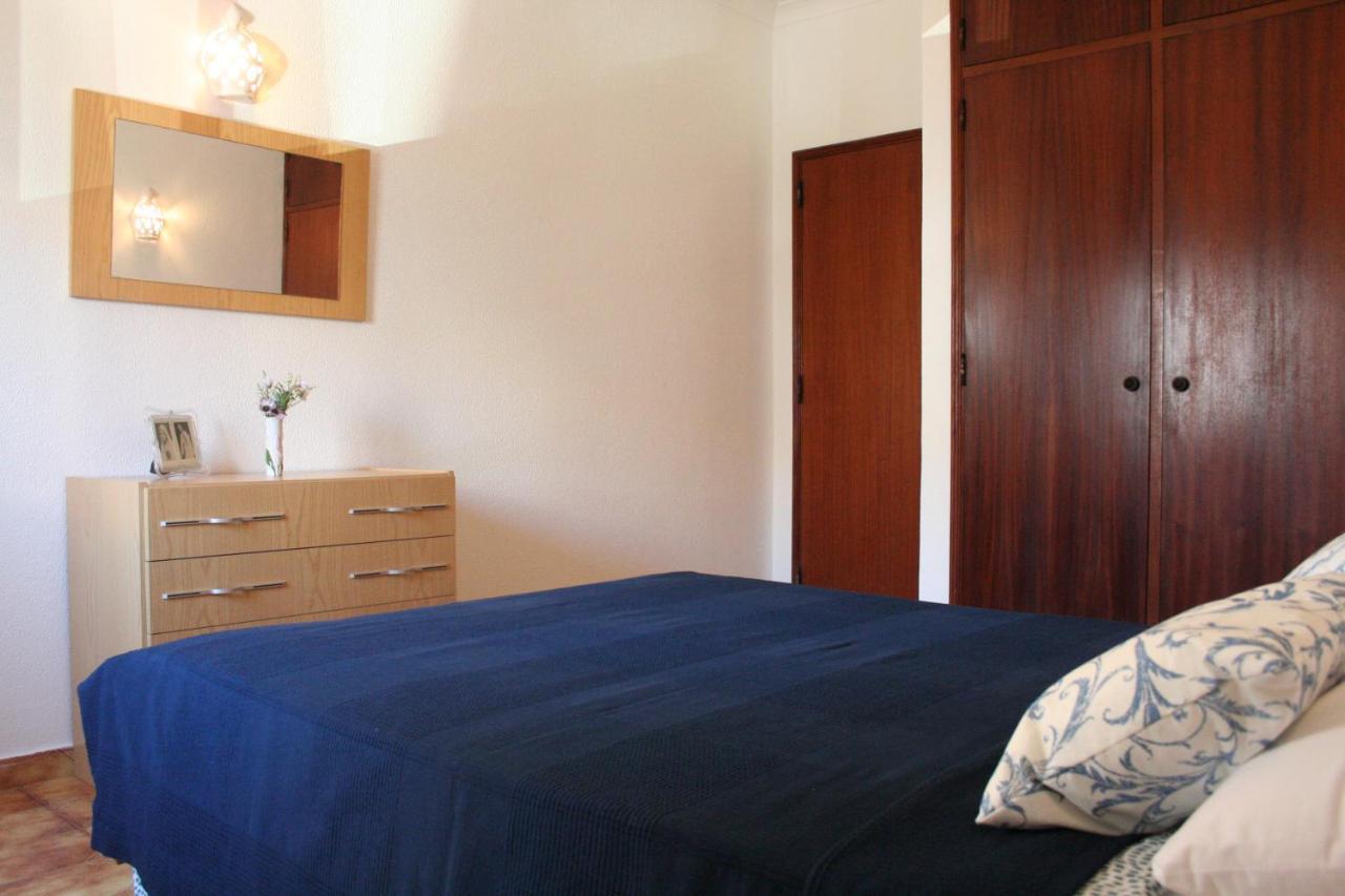 Apartamento - Tranquilidade Junto A E Ao Centro!