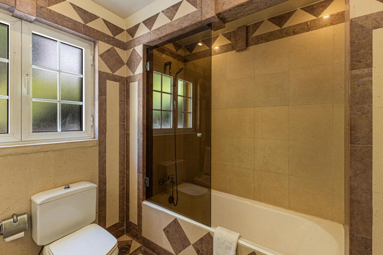 Cypress Apartment *