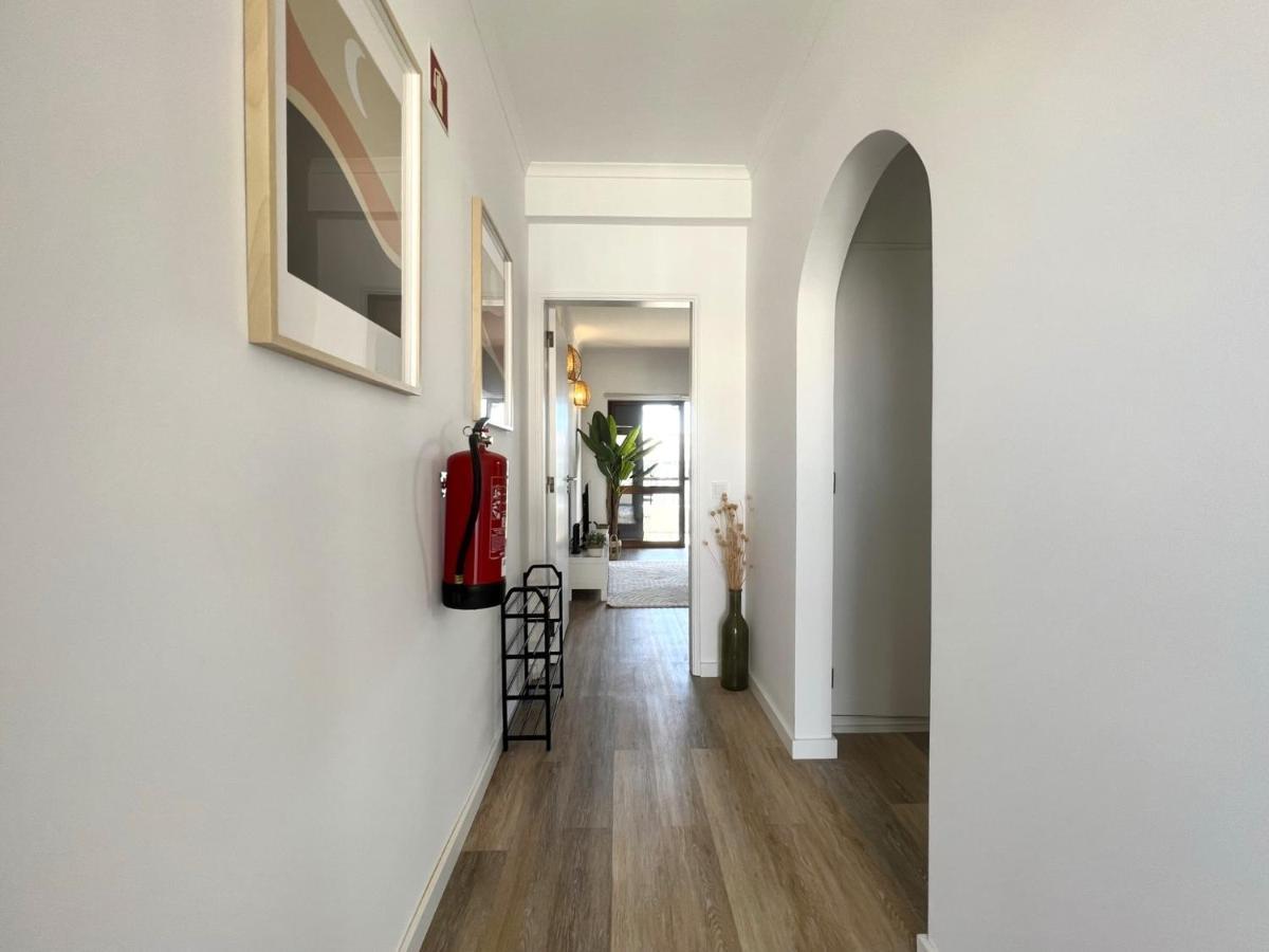Design By Homing Apartamento
