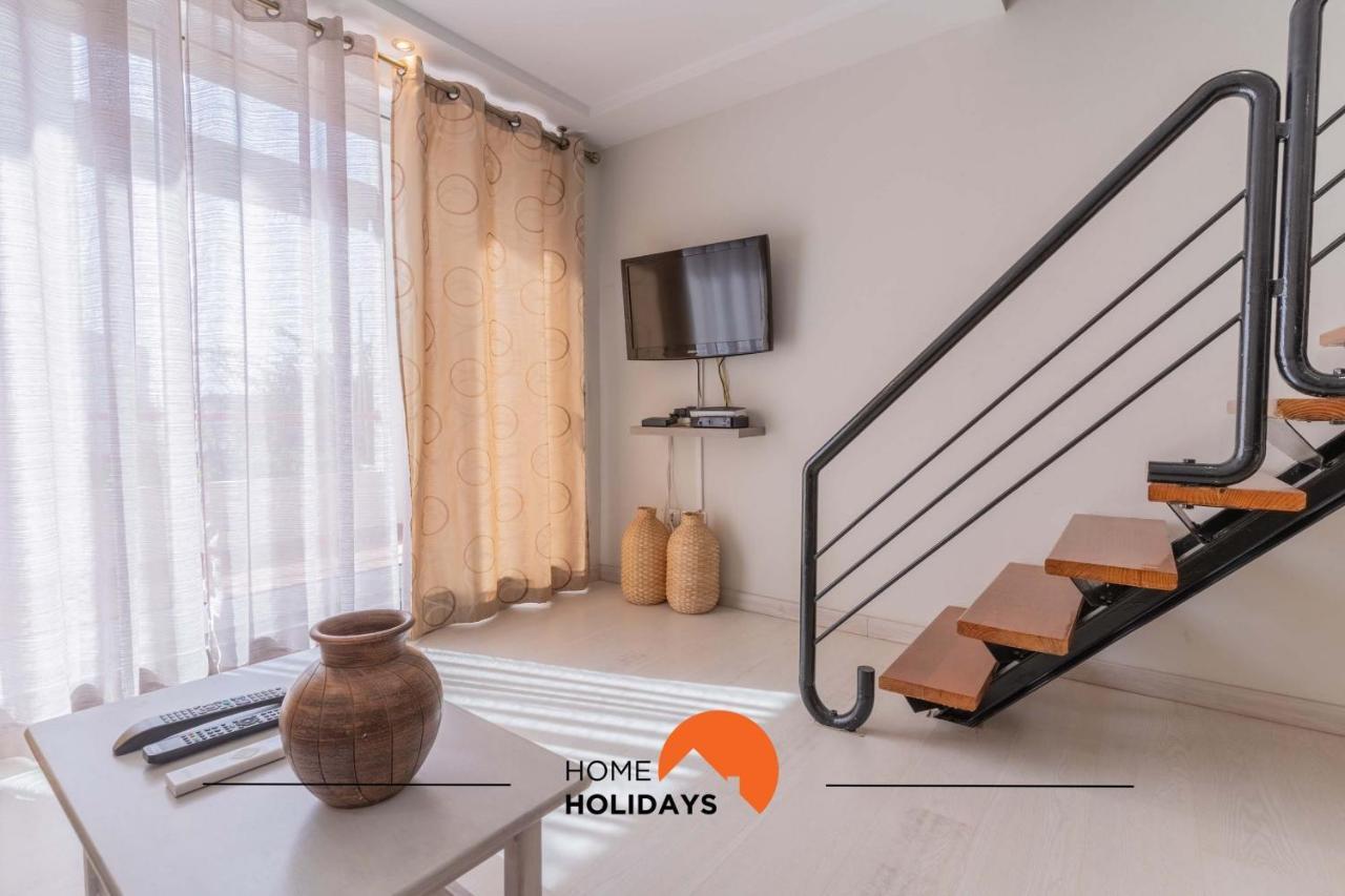 #106 Village Flat By Holidays Apartamento