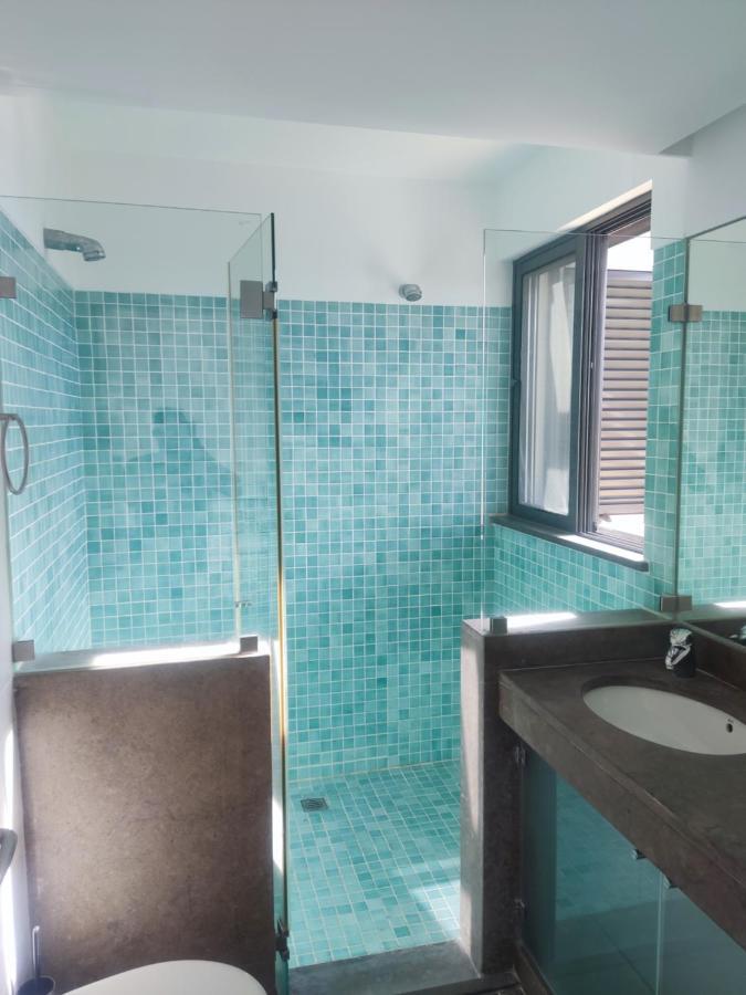 Ocean View Residences 3 Bedroom Villa's Sea View Villa *