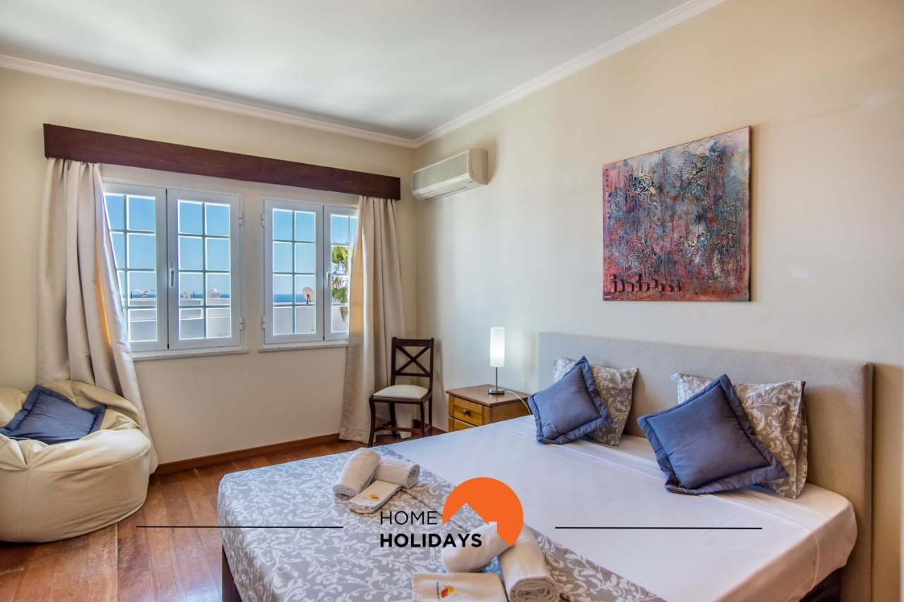 Vakantiehuis #128 Number 10 By Holidays *