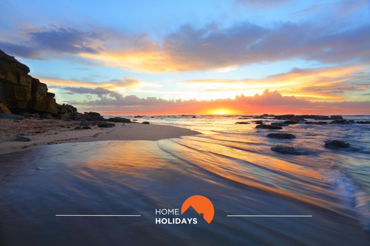 #128 Number 10 By Holidays
