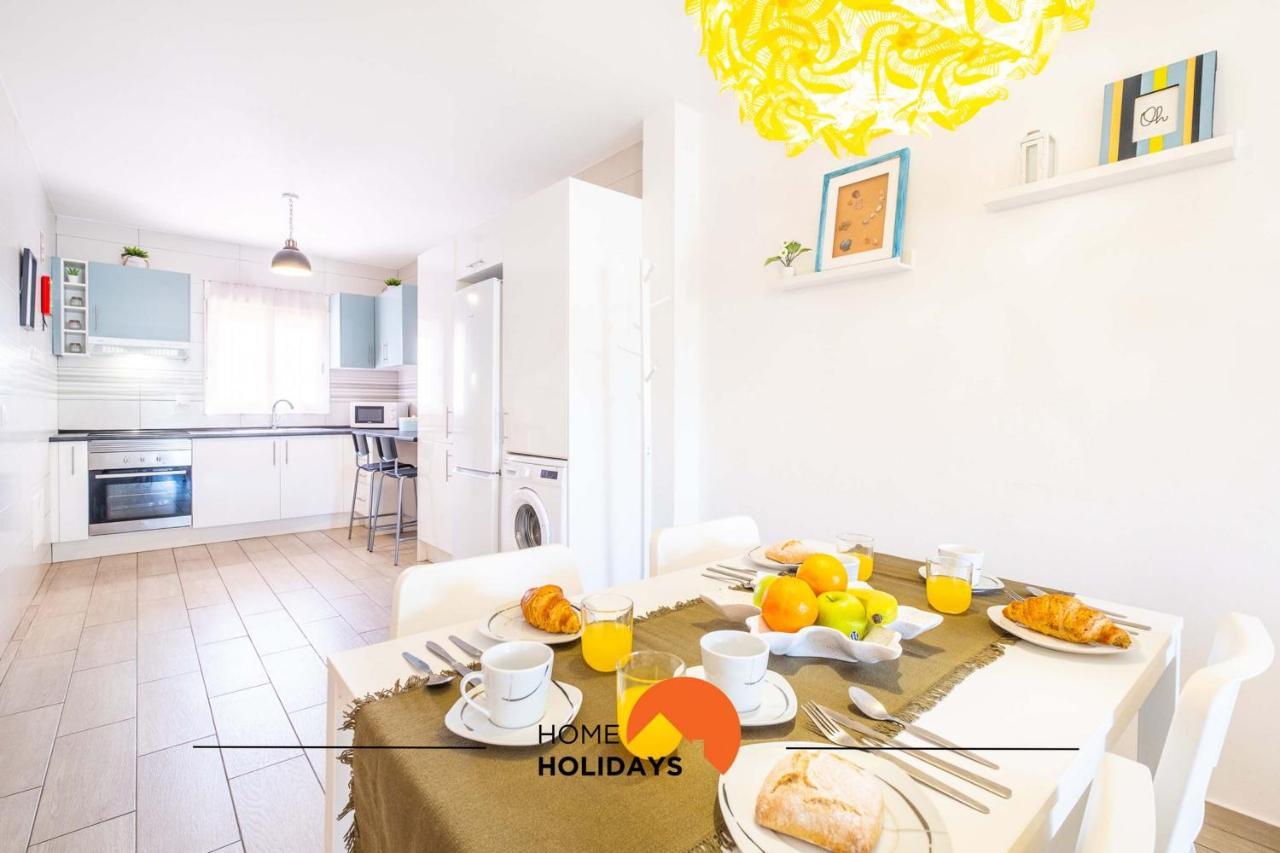 Apartment #112 Oura Flat By Holidays