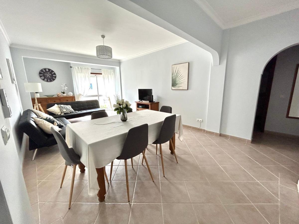 Appartement 3br With Pool And Ac By The By Lovelystay