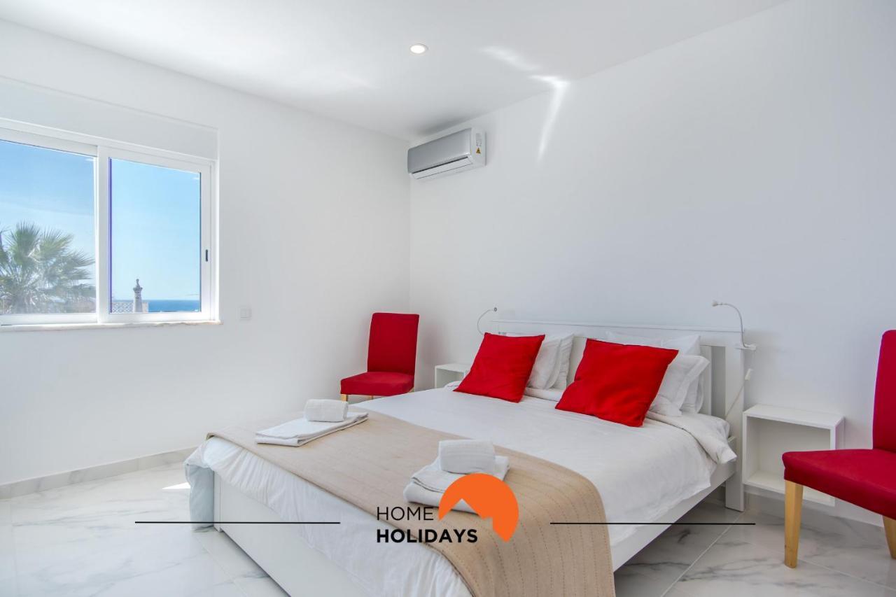 #052 V4 Mimosas By Holidays *