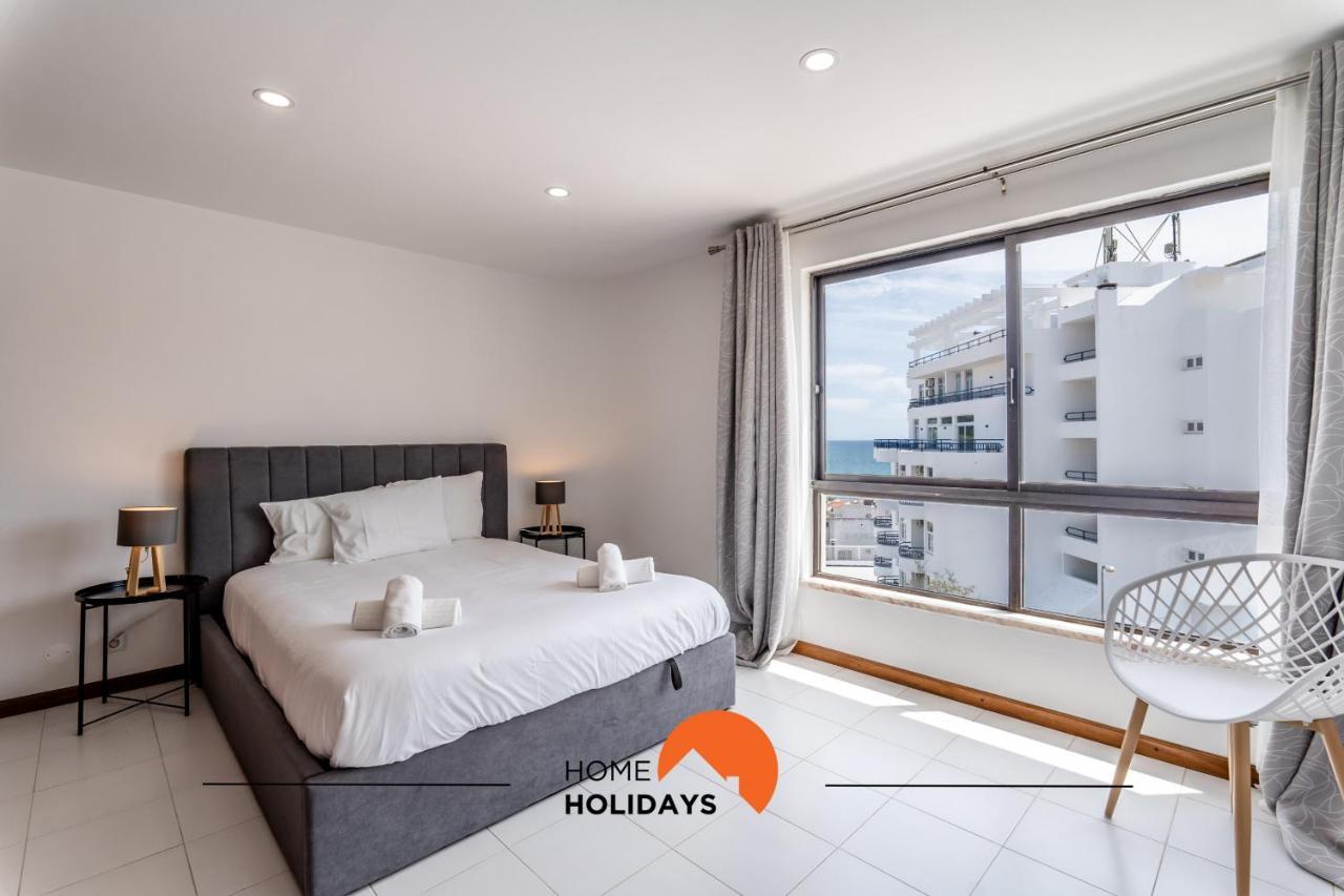 #169 T3 Medronheira By Holidays Apartment