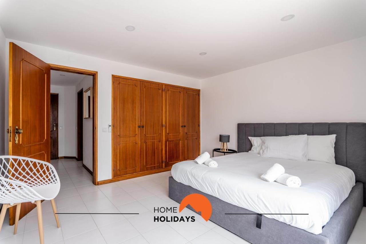 #169 T3 Medronheira By Holidays Apartment