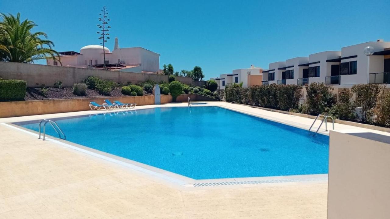 Ocean View Residences 3 Bedroom Villa's Sea View Villa *
