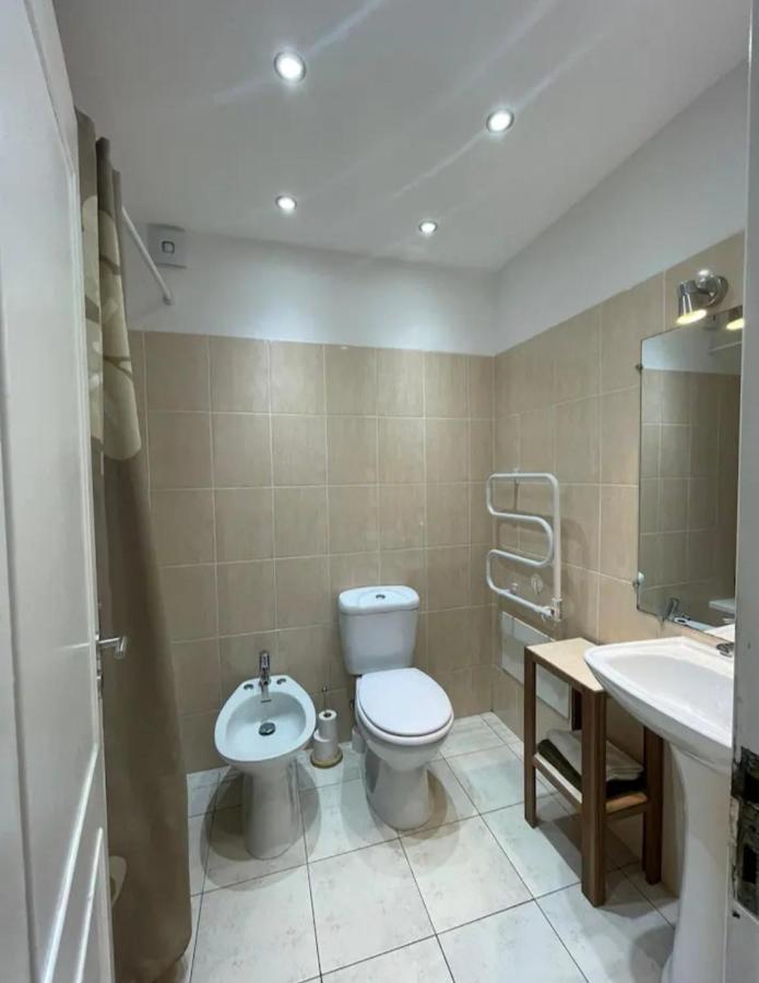 Simpatico Apartamento Com Piscina Em