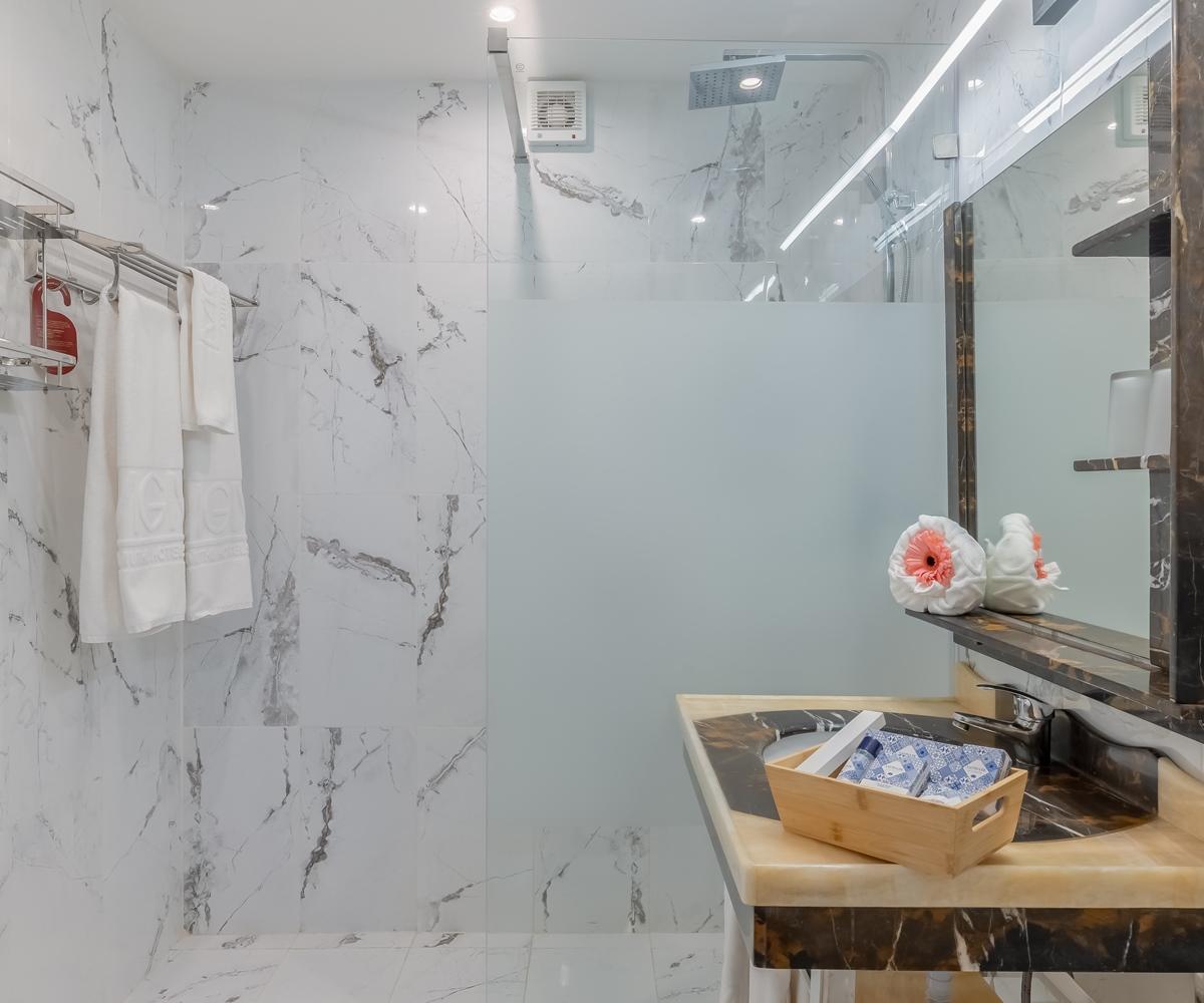 Monicca Collection Suites&resi 4*