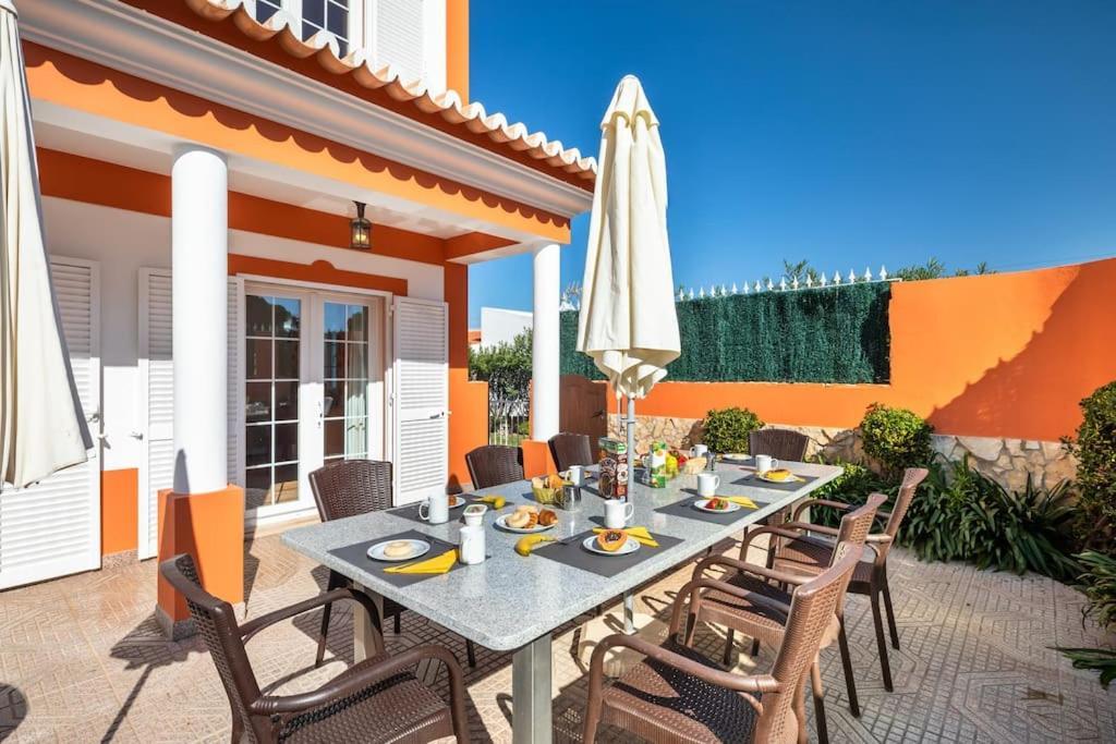 4 Bedrooom Private Ribeiro I Pool, Bbq, Ac, Wifi, Villa Albufeira