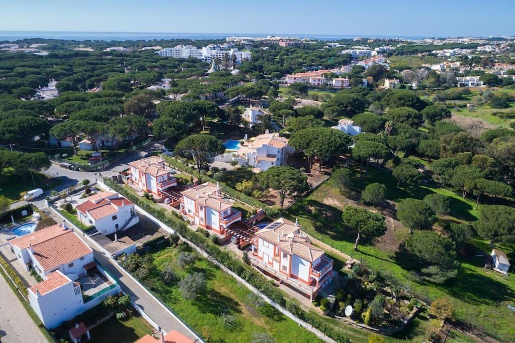 4 Bedrooom Private Ribeiro I Pool, Bbq, Ac, Wifi, Villa