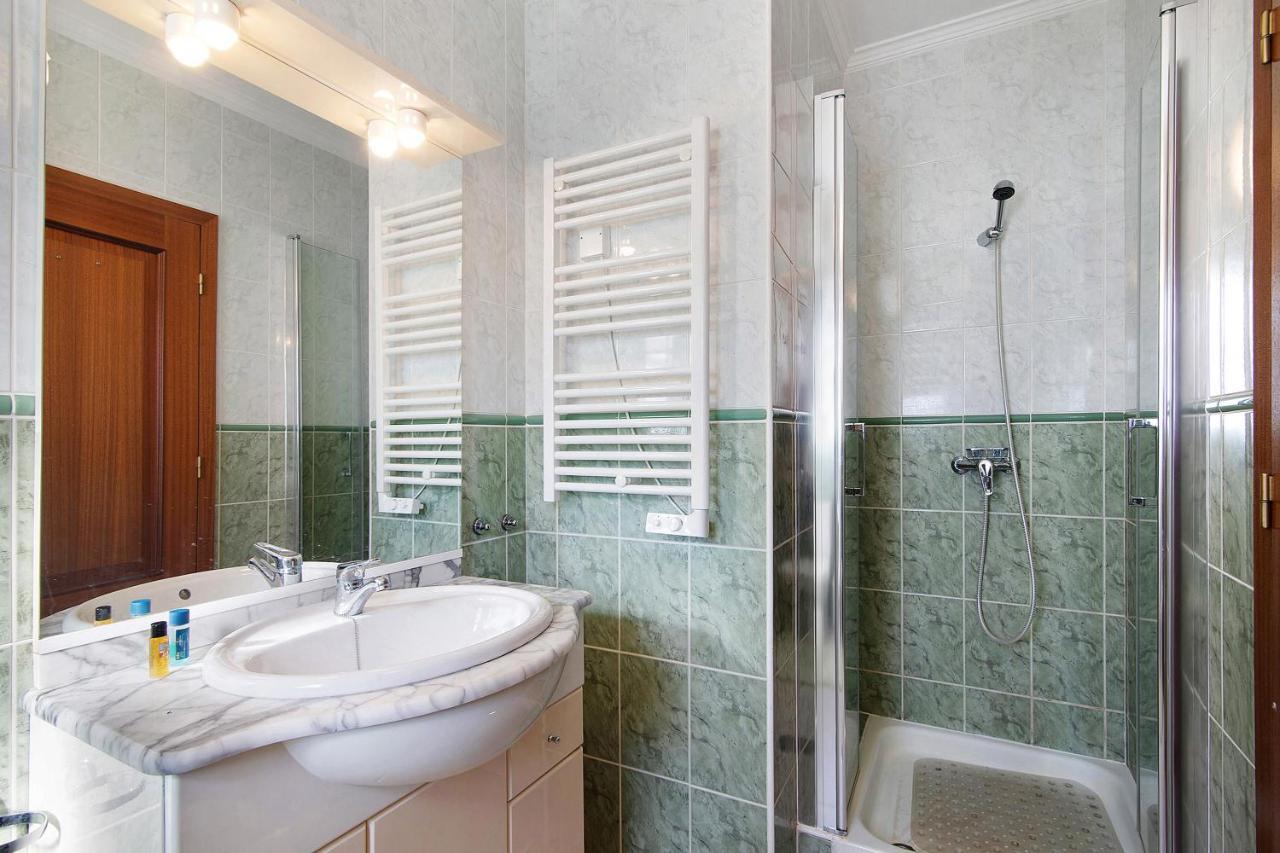 Apartamento T2 Perniciario *