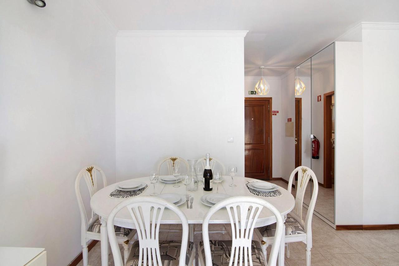 Apartamento T2 Perniciario *