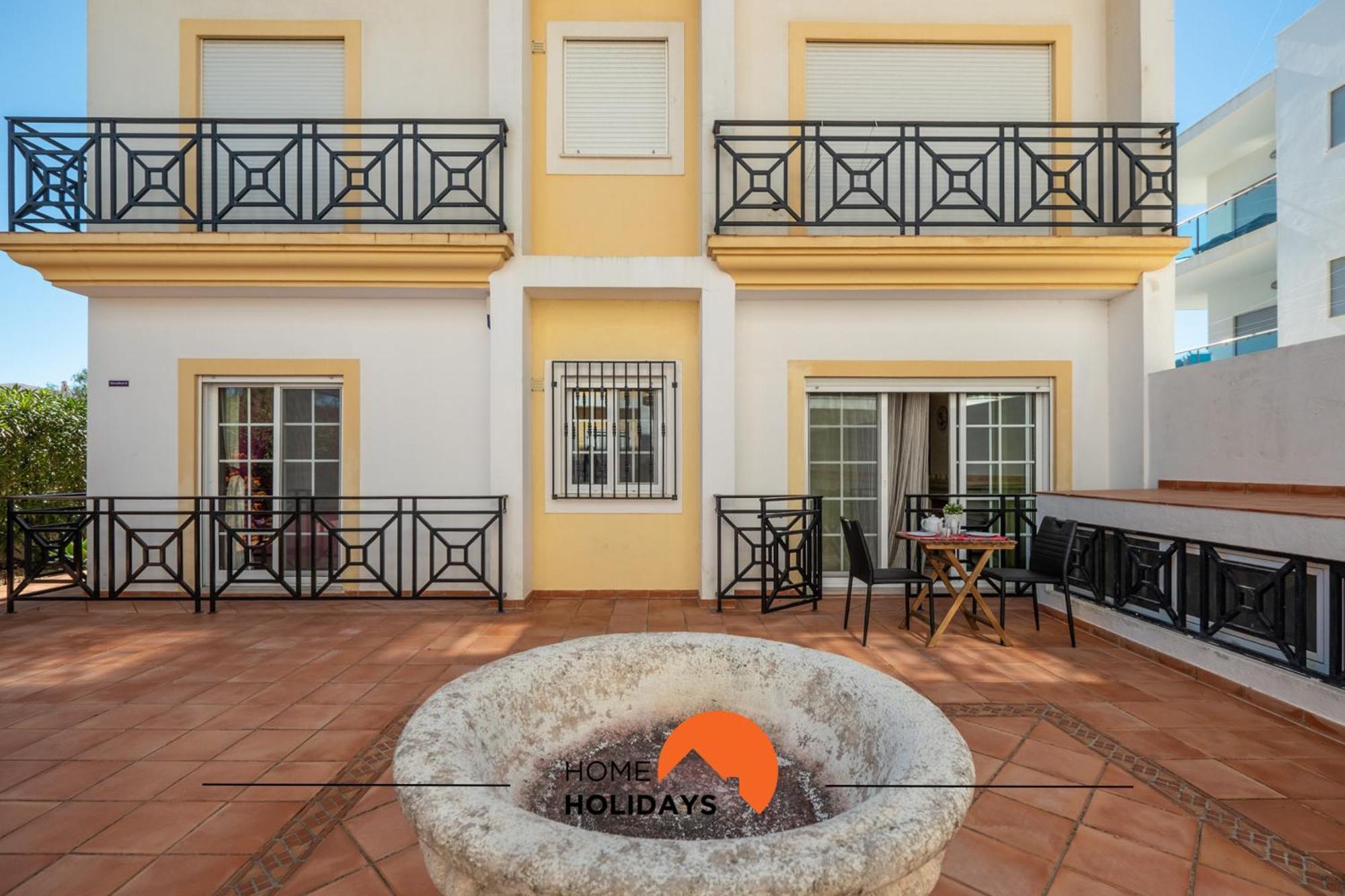 #054 Newtown With Pool, Ac, Private Park, Near Strip Albufeira